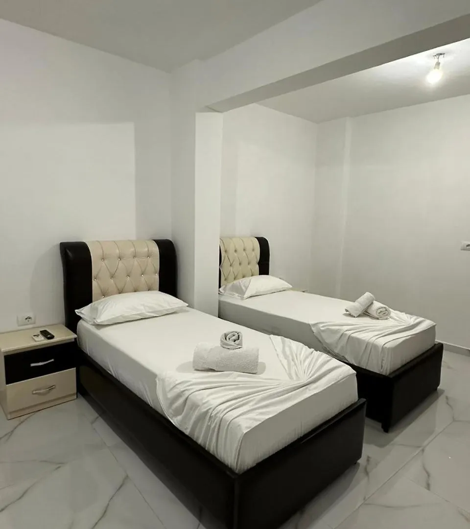 Kreshnik Apartments Ksamil