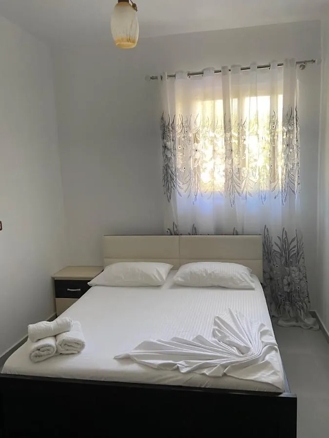Kreshnik Apartments Ksamil