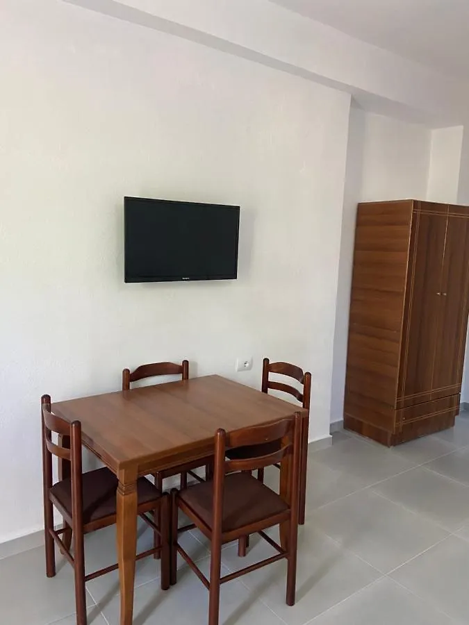 Kreshnik Apartments Ksamil